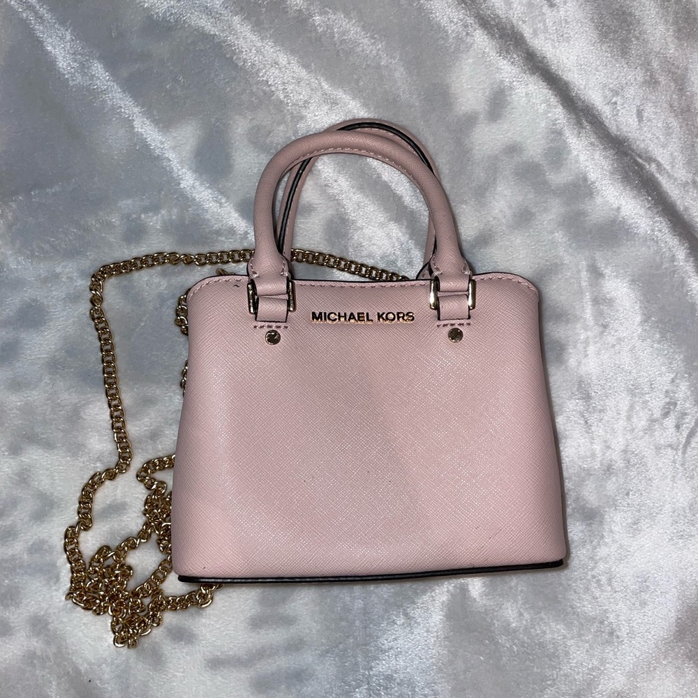 Michael kors pink shoulder purse